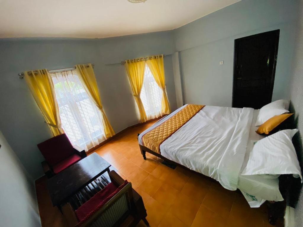 Bob Lesiure Hotell Ooty Exteriör bild