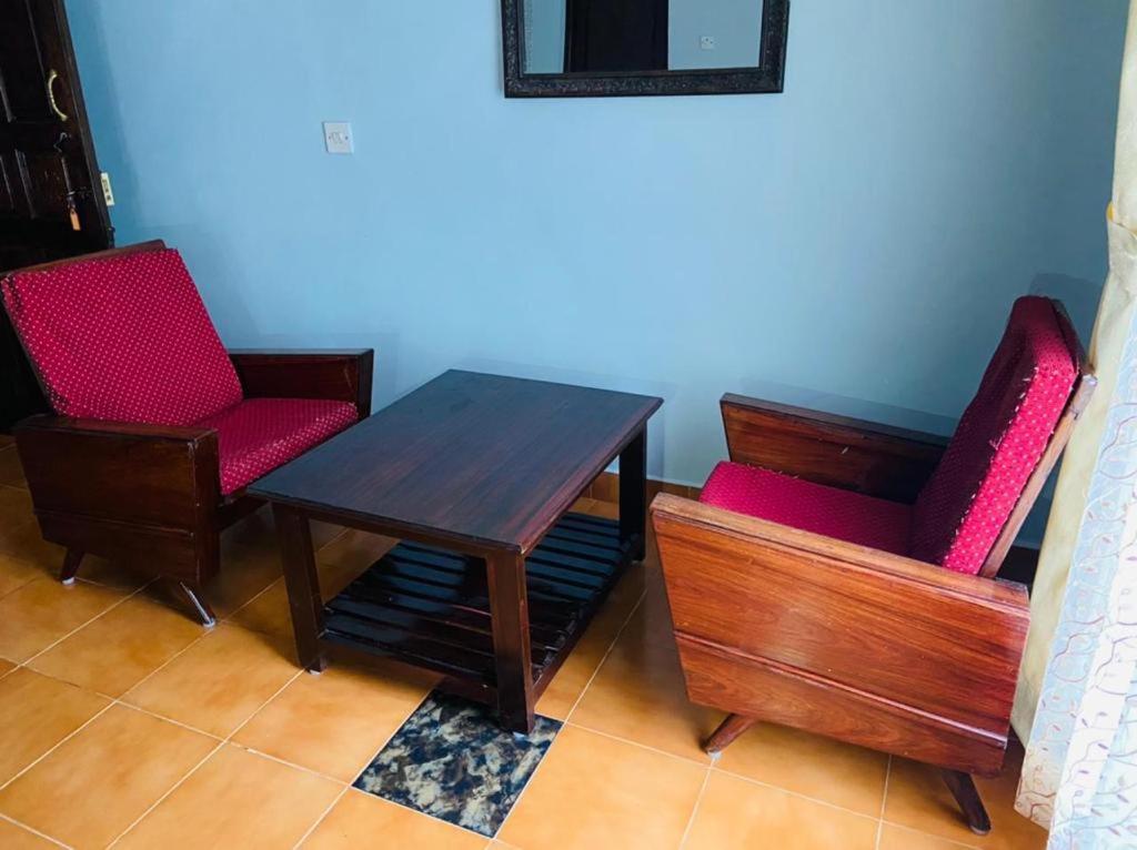 Bob Lesiure Hotell Ooty Exteriör bild